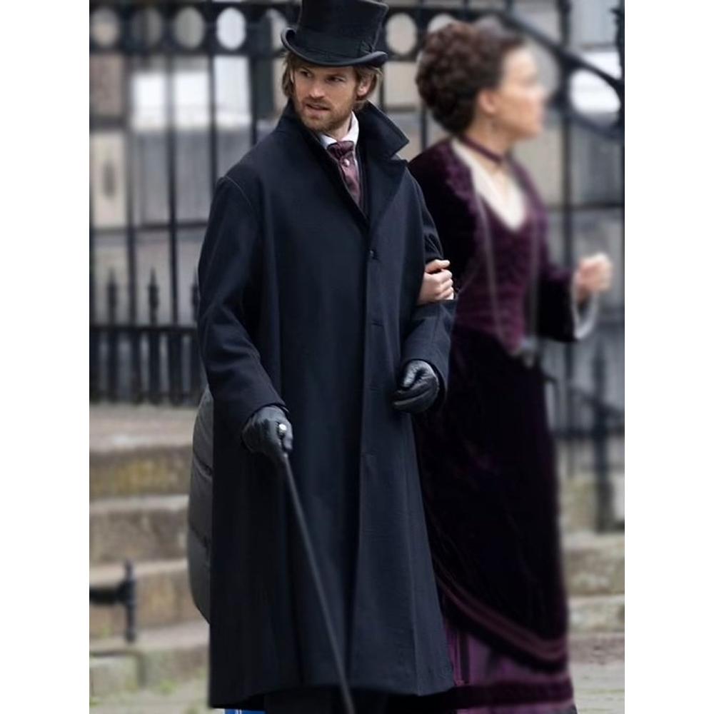 Benjamin Wainwright Black Coat